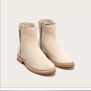 NEW NATALIE Double Zip FRYE boots size 9